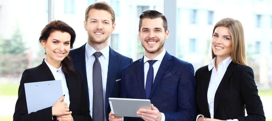 Cara Memilih MC Event Perusahaan yang Tepat Agar Sukses